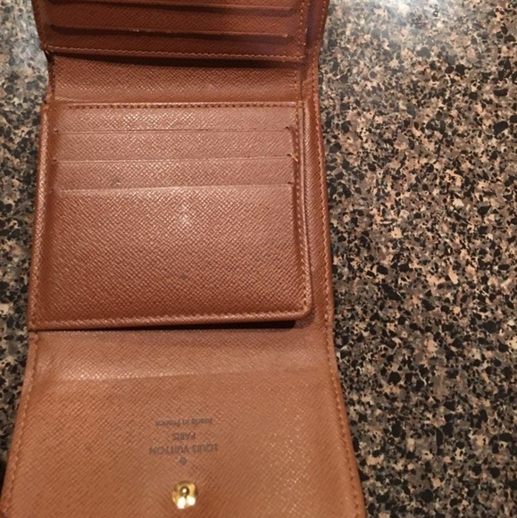 Louis Vuitton Monogram Elise Wallet - Picture 2 of 6